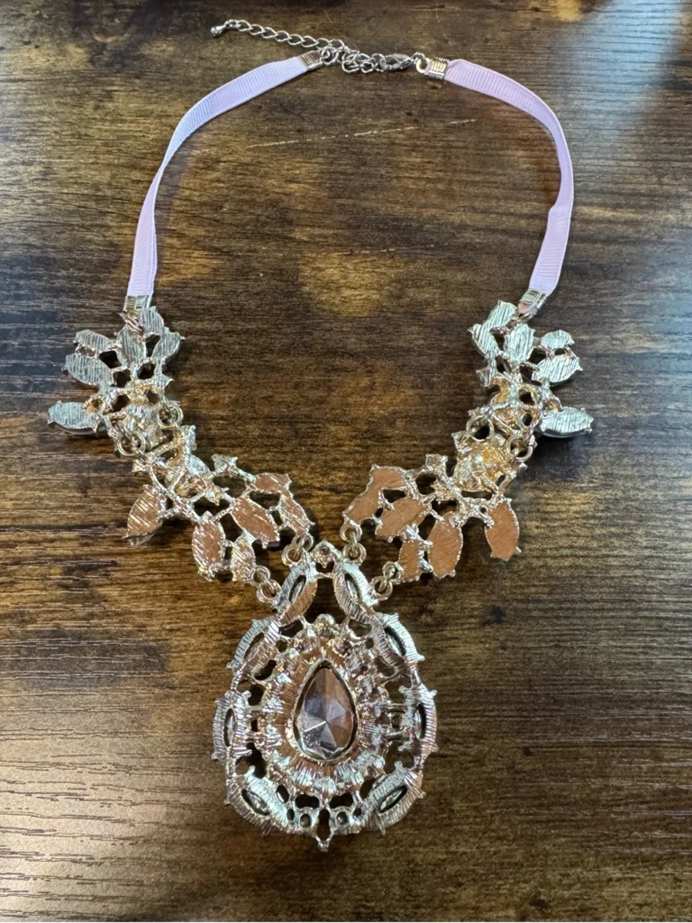Statement Bib Necklace Pink Rhinestone Crystal Teardrop Gold Tone Ribbon - Picture 6 of 7